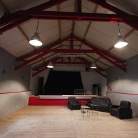 A vendre en Normandie Loft/Salle de spectacles/Atelier d’artiste/Logement/galerie