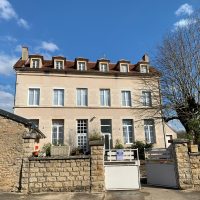 Maison 21 pièces 384 m² - Atelier - Résidence d'artistes - Bourgogne