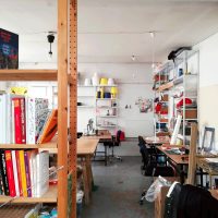 Une place se libère  dans un super atelier créatif à Montreuil