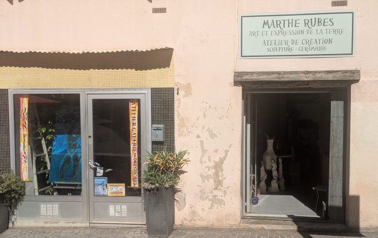 LE SUQUET 06400 CANNES – PORTE OUVERTE