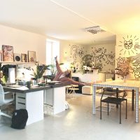 un bureau dans notre espace créatif à paris 18 se libère !