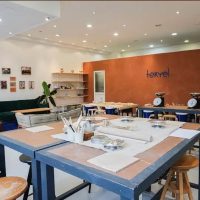 Bureau privé à louer dans atelier de poterie – idéal artiste / créatif (Paris 18e – Rosa Parks)