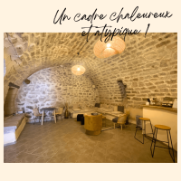Location de salle, charme unique, voûtée en pierre !