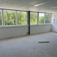 Local d'activité 420 m² 93160 noisy le grand