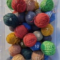 Stock de laine pour tapisserie / tapis