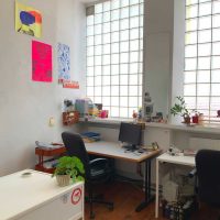 Place de bureau volant dans un atelier partagé à Lyon Croix Rousse