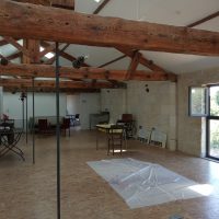 Location d'ateliers pour artisans ou artistes dans un bâtiment renové