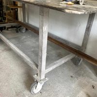 Grande Table Acier sur roulettes
