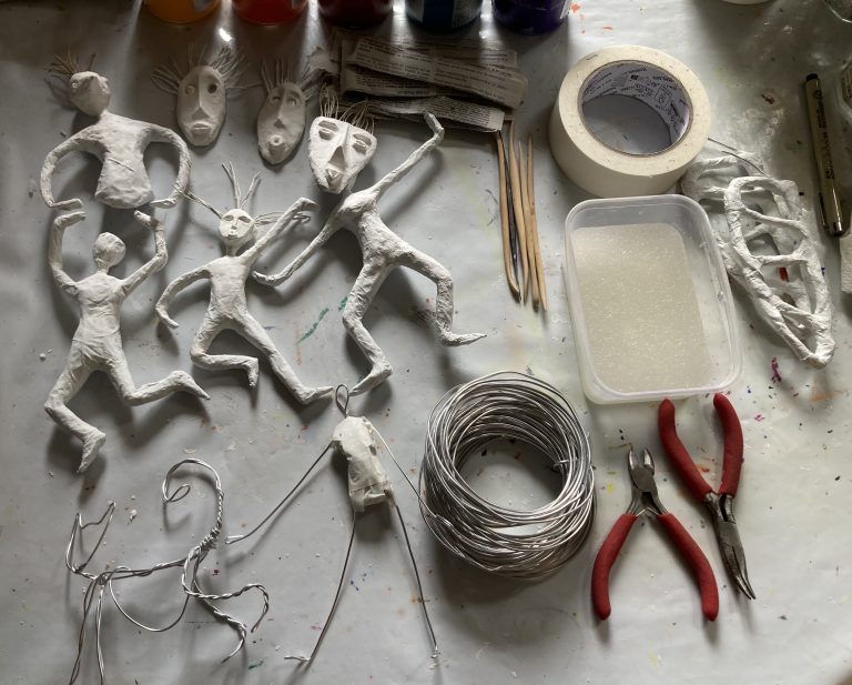 Atelier Lamerand – Initiation au papier mâché