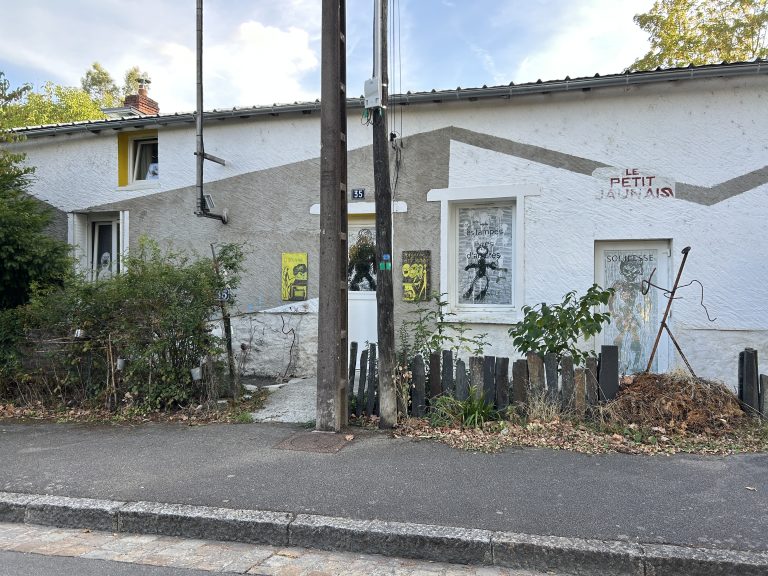 Le petit jaunais – Éphémérides 2027 en live et Gueules de boîte 2026